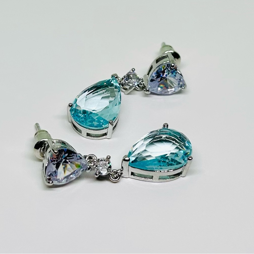 Aquamarine Heart Earrings Cubic Zirconia Teardrop Luxury Bridal Hypoallergenic - Picture 3 of 6